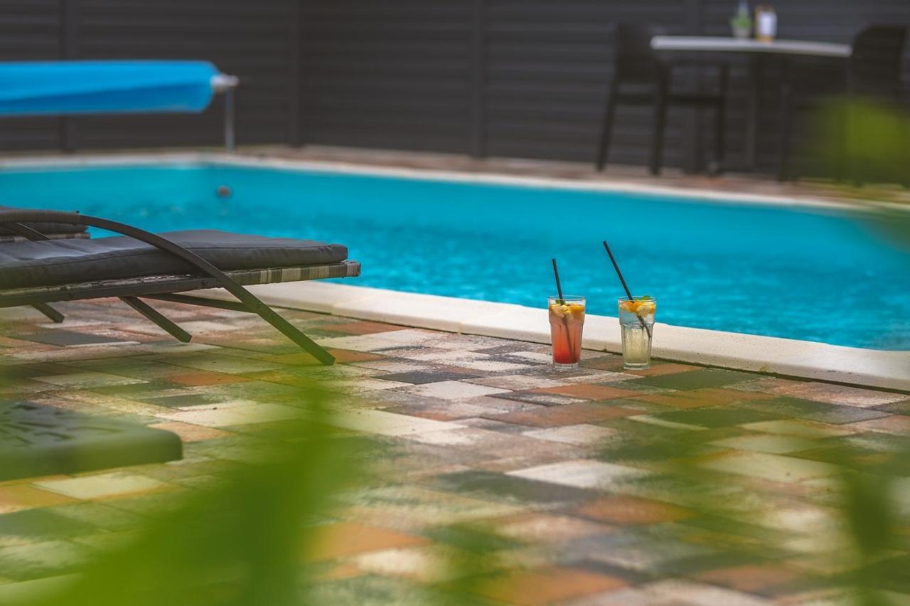 Palkonyha Panzio Speiz Gasztromuhely Bed & Breakfast Palkonya Ngoại thất bức ảnh